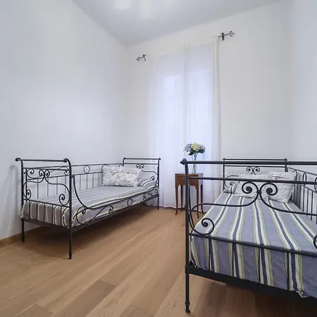 La Superba Loft Lejlighed